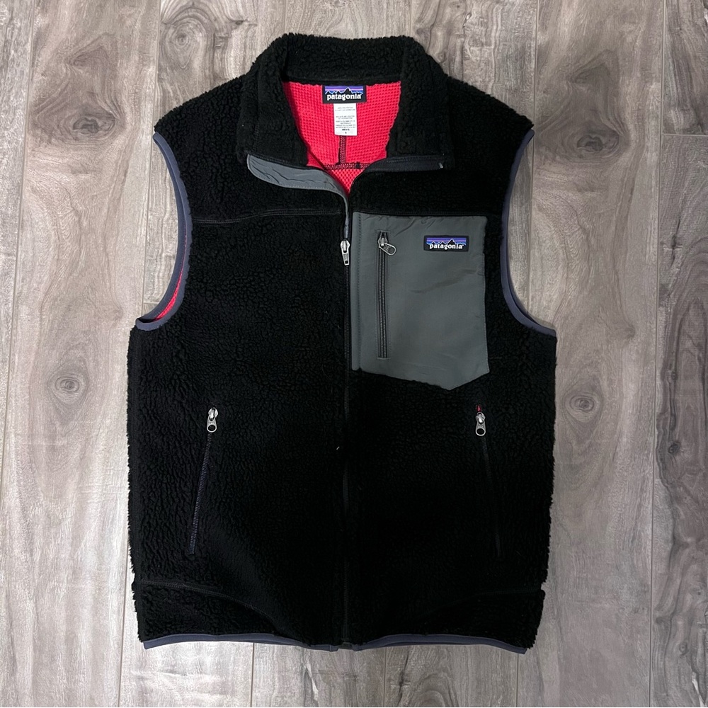 Men’s Patagonia Black Fleece Vest